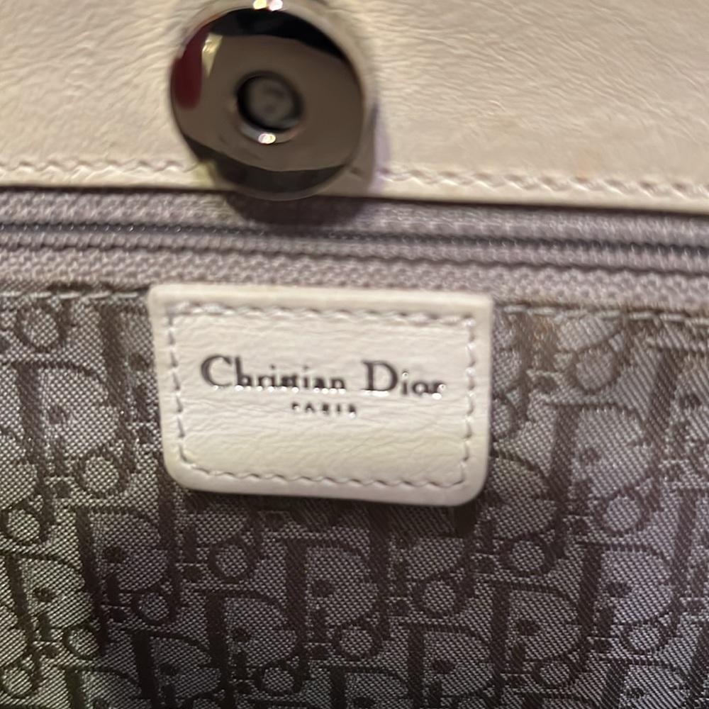 FLASH SALE🔥🔥EXCELLENT CONDITION💕BEAUTIFUL💗 VINTAGE CHRISTIAN DIOR FLIGHT BAG💗💗💗 - Picture 11 of 16